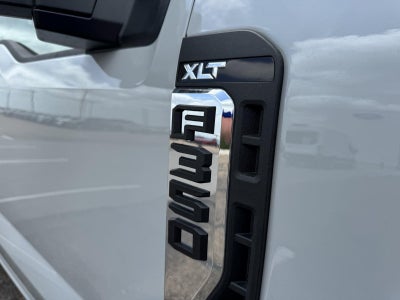2026 Ford Super Duty F-350 DRW XLT