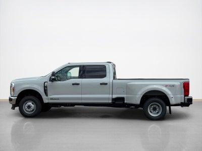 2026 Ford Super Duty F-350 DRW XLT
