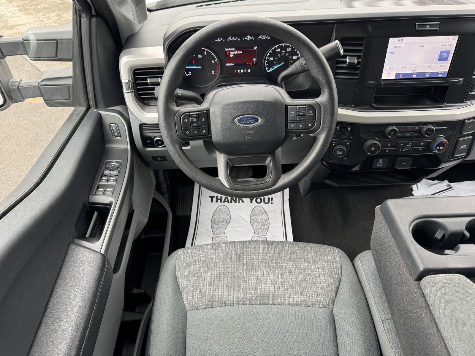 2025 Ford Super Duty F-350 DRW XLT