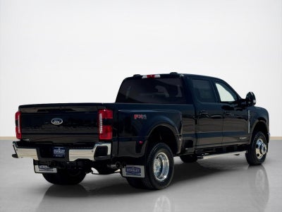 2026 Ford Super Duty F-350 DRW LARIAT