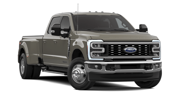2026 Ford Super Duty F-350 DRW LARIAT