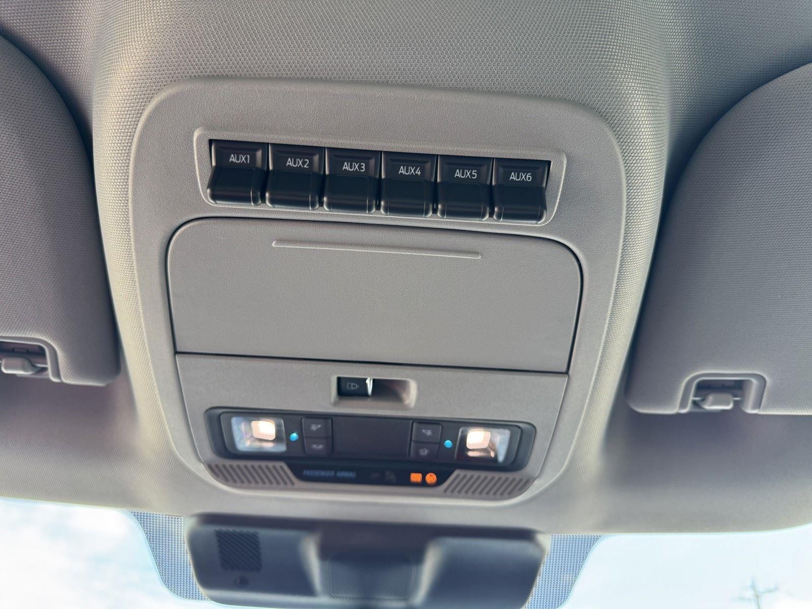 2026 Ford Super Duty F-350 DRW XLT