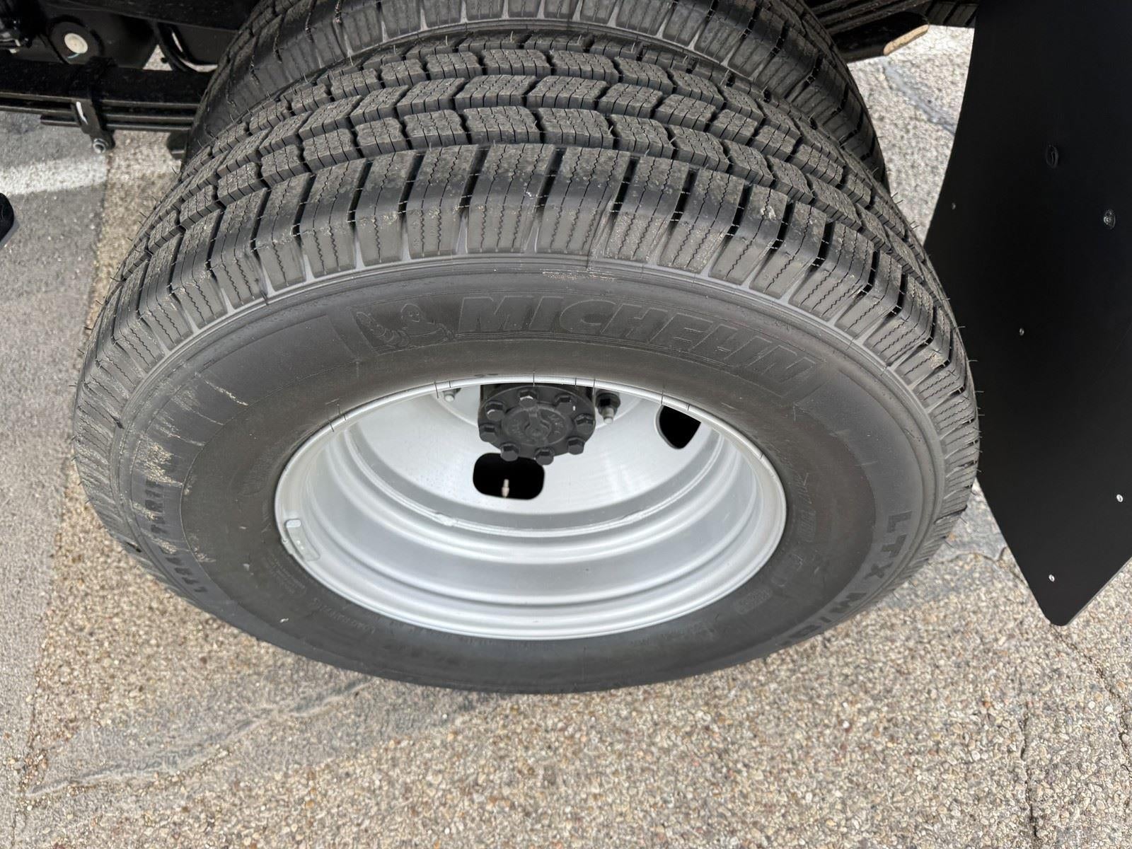 2026 Ford Super Duty F-350 DRW XLT