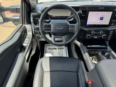 2026 Ford Super Duty F-350 DRW LARIAT