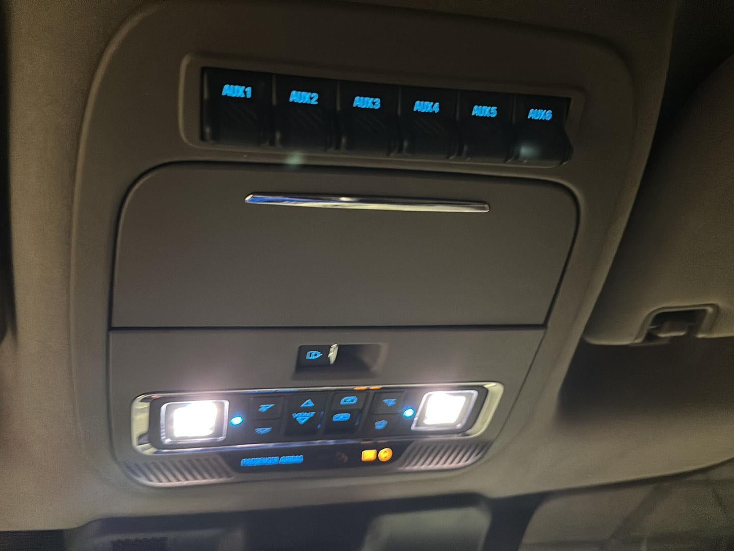 2025 Ford Super Duty F-450 DRW Platinum