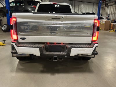 2025 Ford Super Duty F-450 DRW Platinum