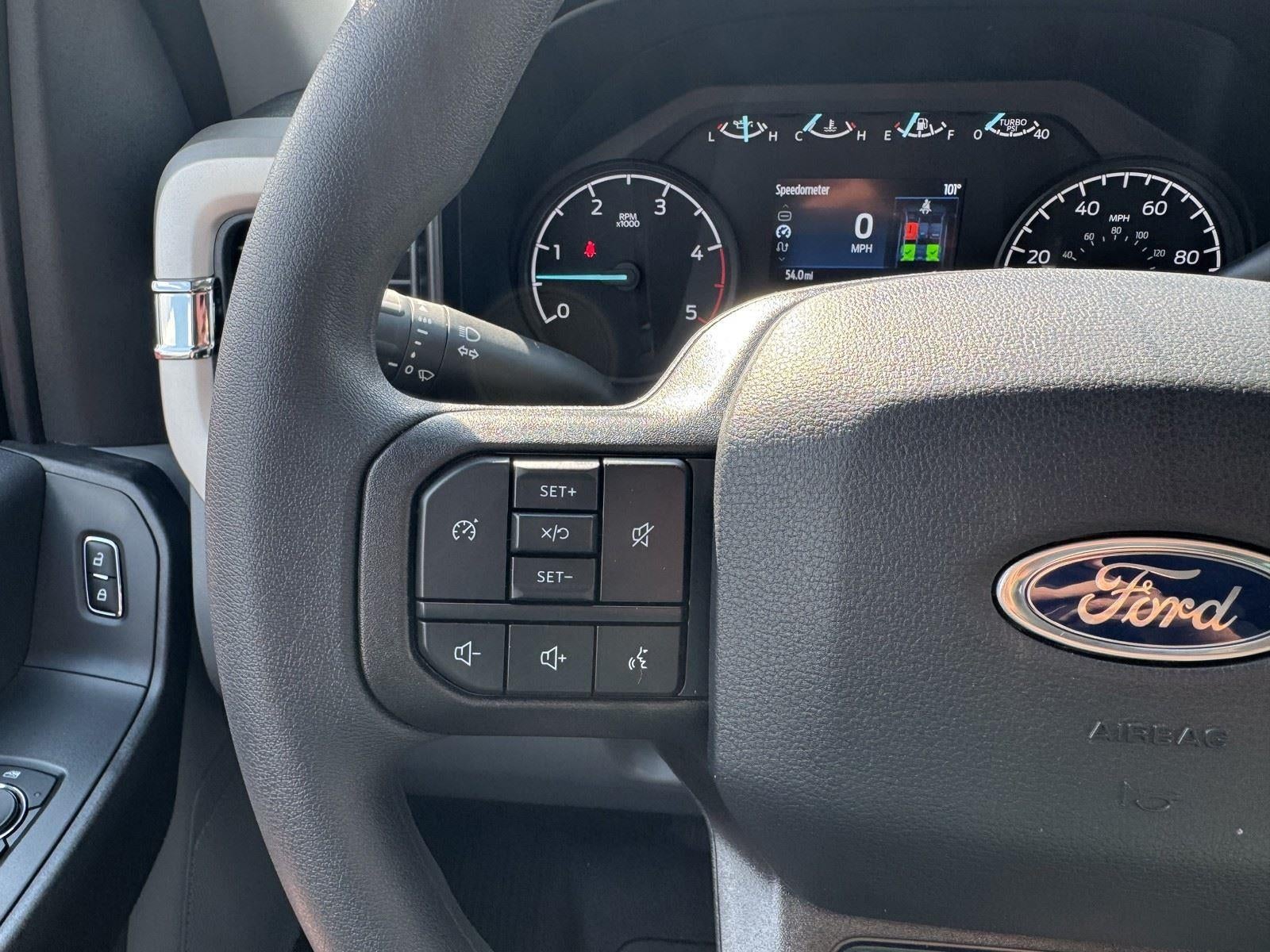 2026 Ford Super Duty F-350 SRW XL