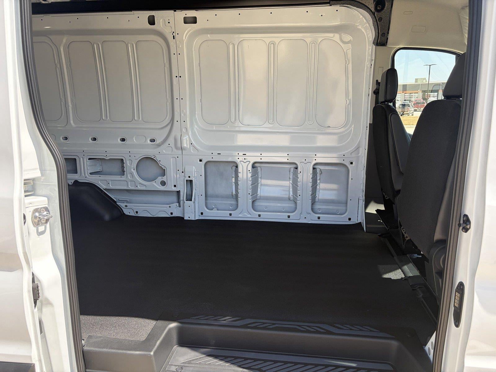 2027 Ford Transit Cargo Van T-250 148 MED RF 9150 GV