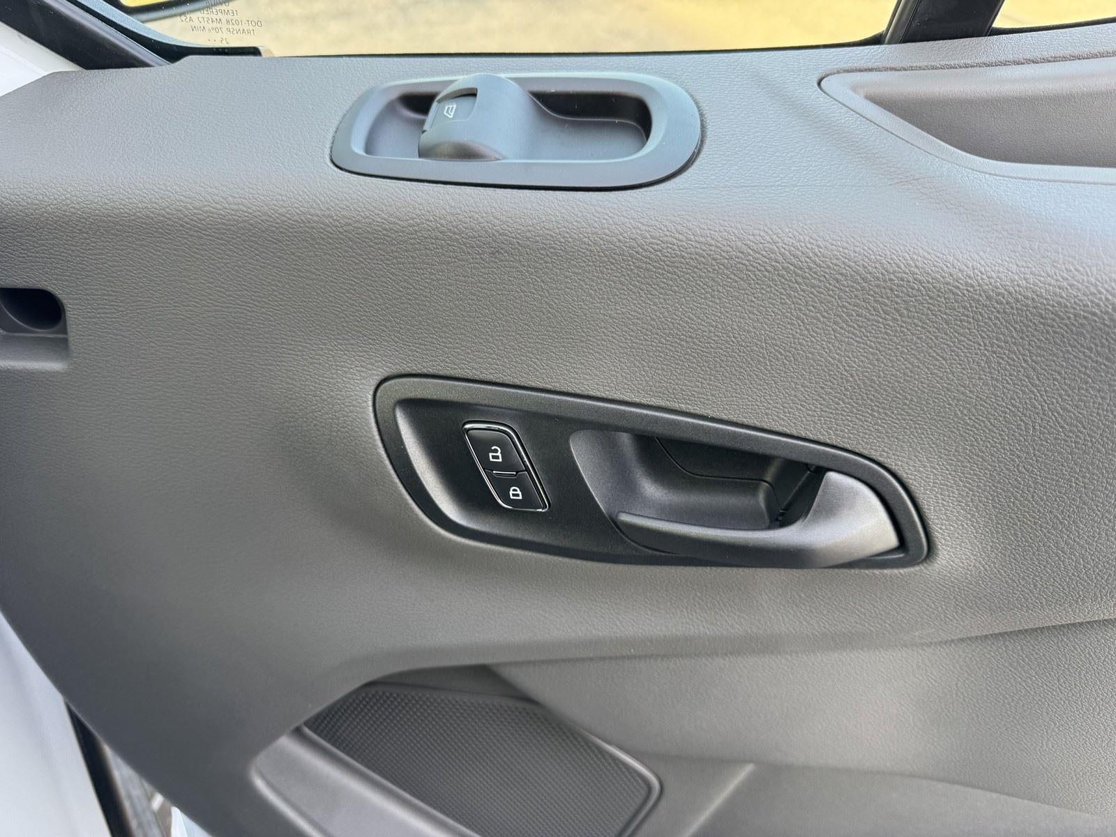 2026 Ford Transit Cargo Van T-250 148 MED RF 9150 GV