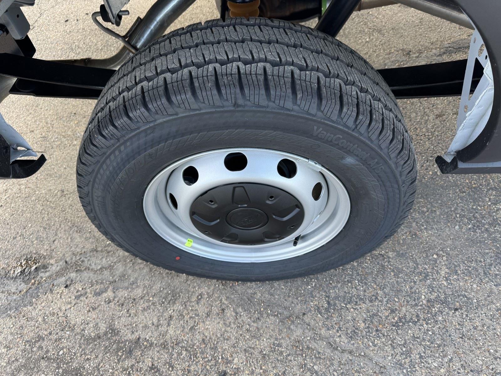 2026 Ford Transit Cargo Van T-250 148 MED RF 9150 GV