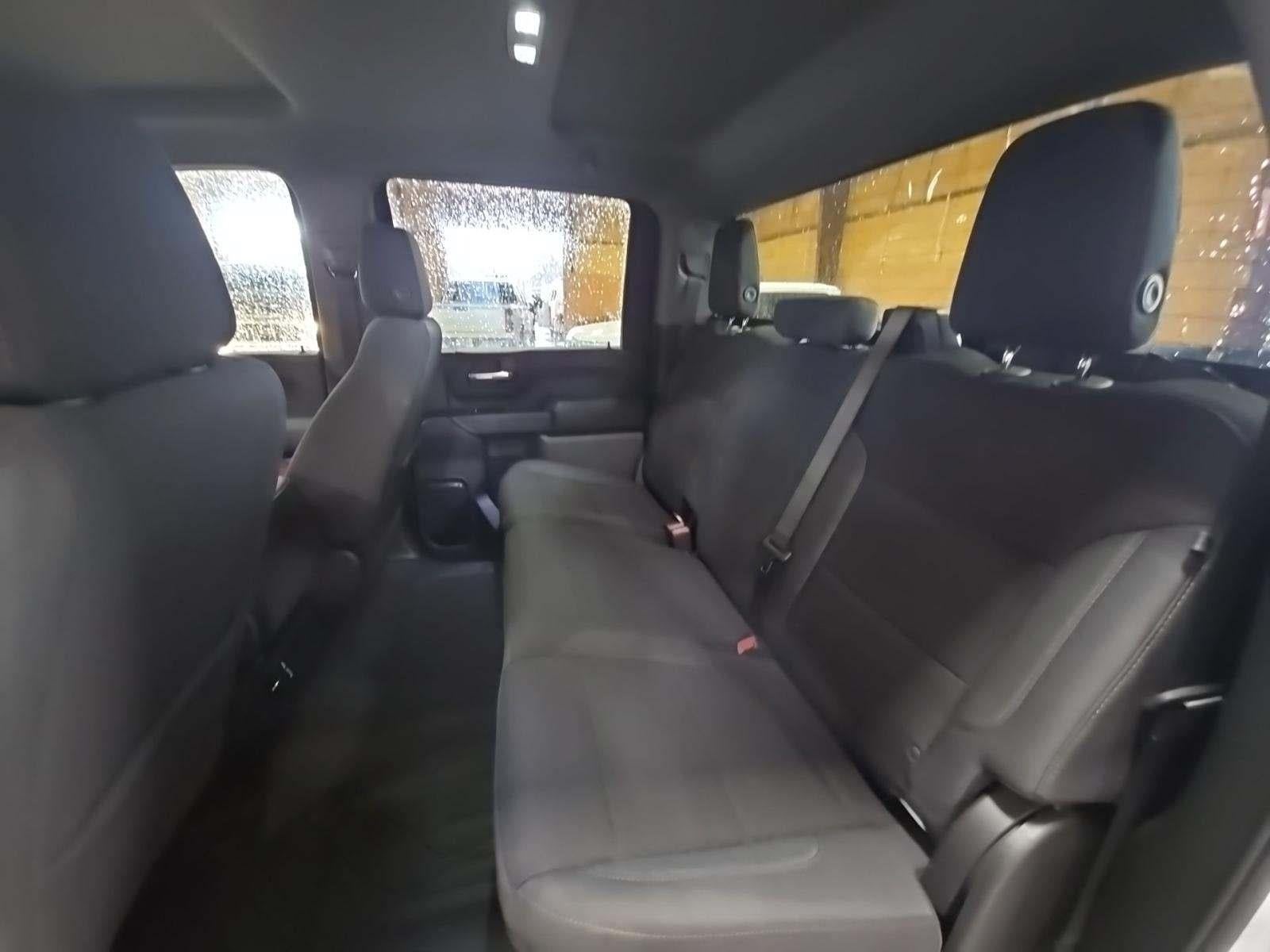 2025 Chevrolet Silverado 2500HD Custom