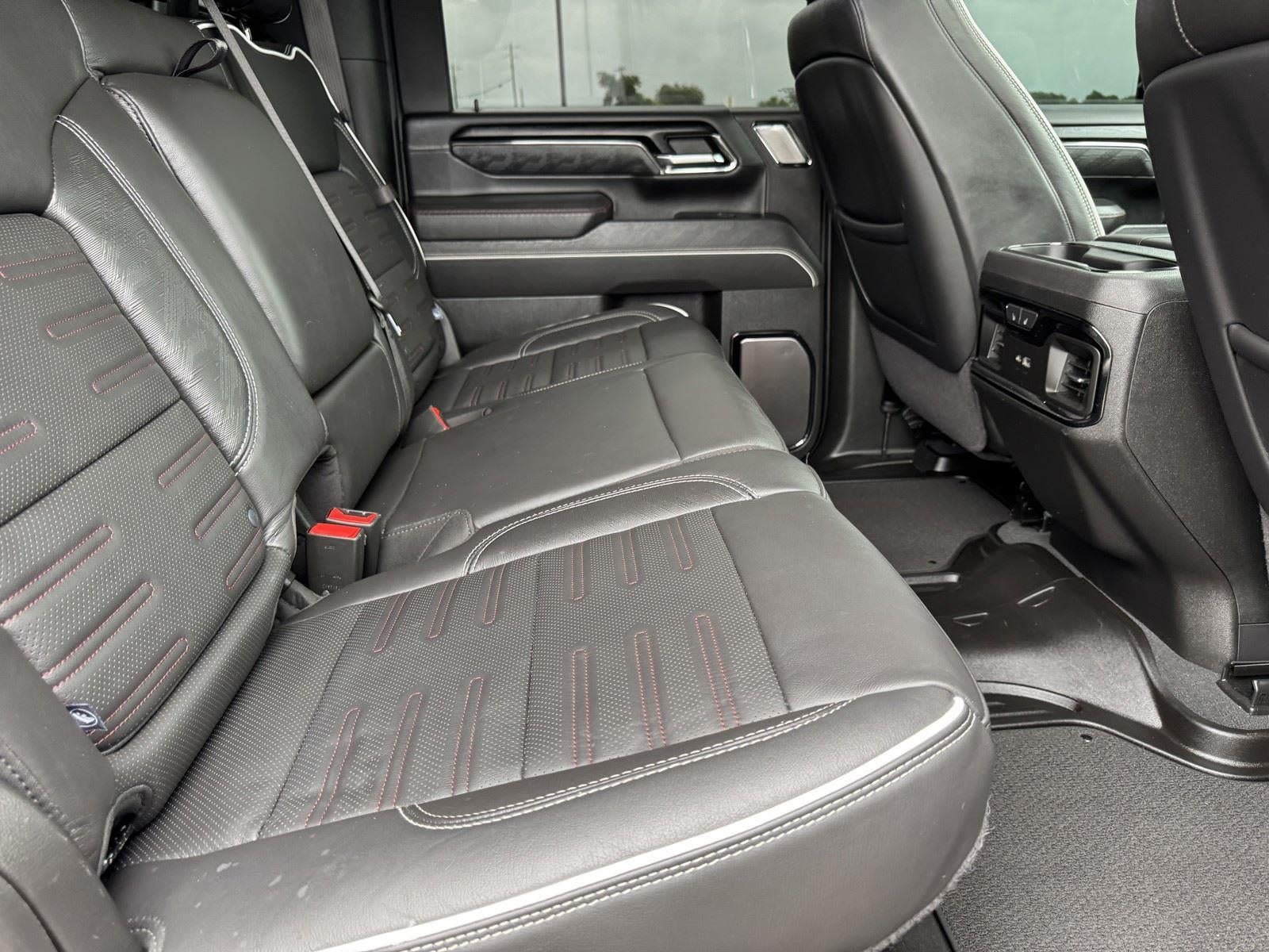 2024 GMC Sierra 2500HD AT4X