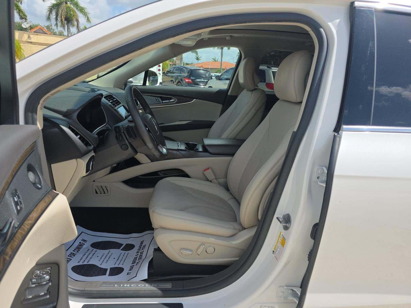 2019 Lincoln Nautilus Reserve