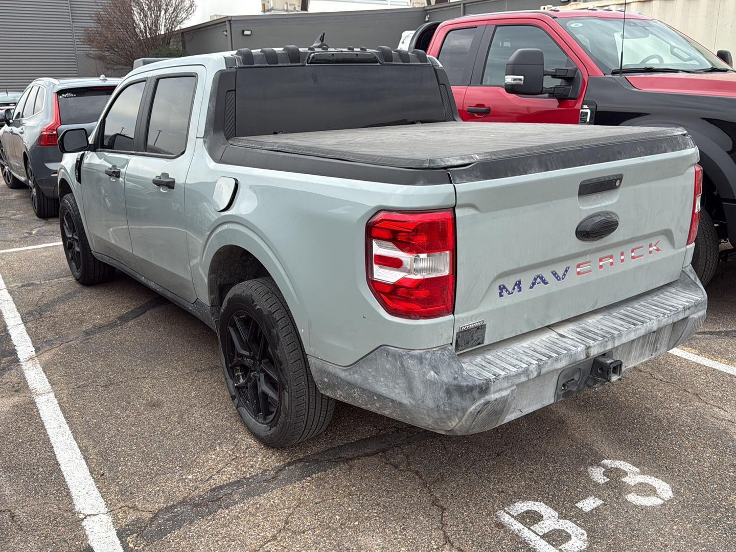 2024 Ford MAVERICK XL