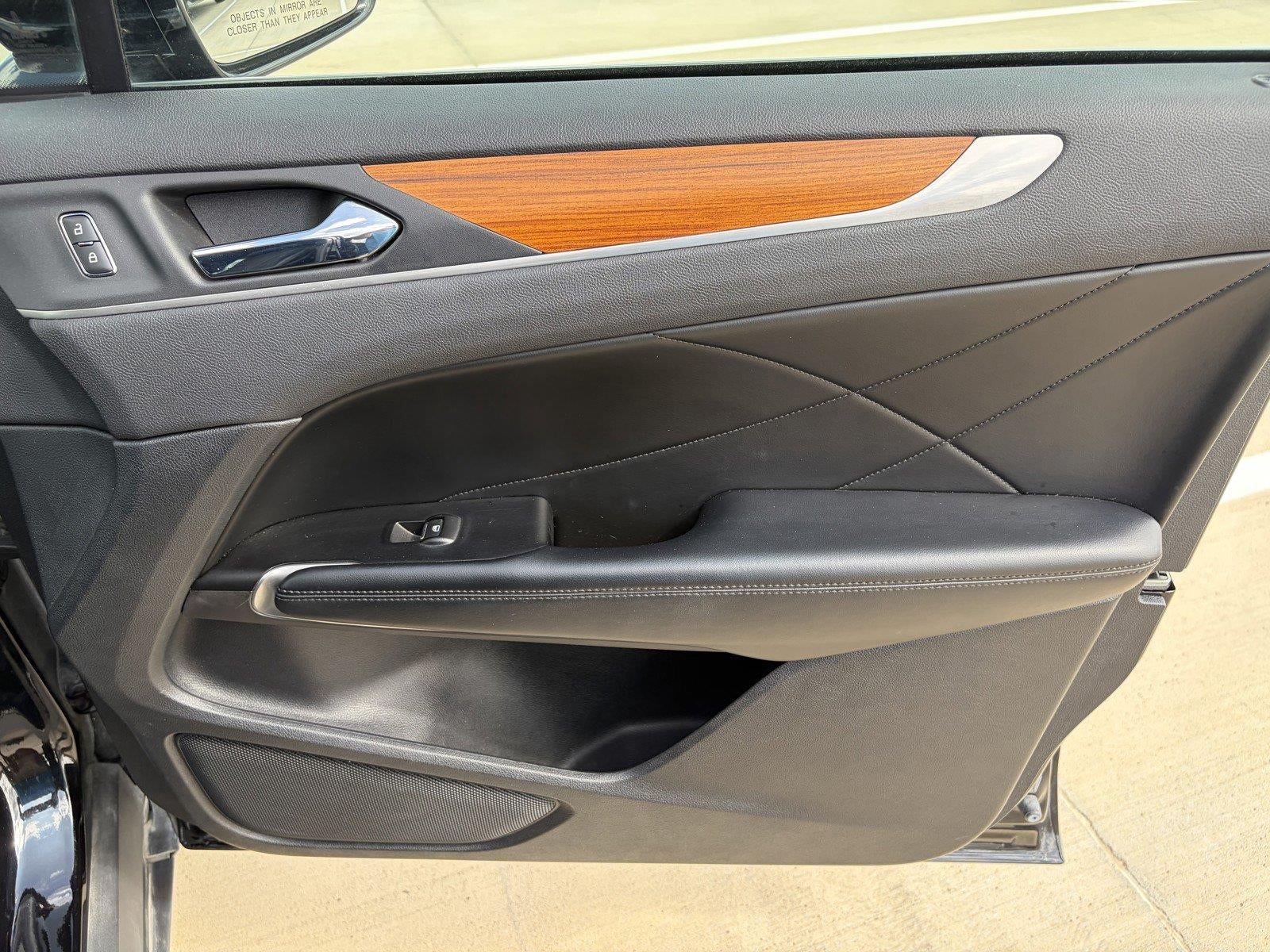 2019 Lincoln MKC Select