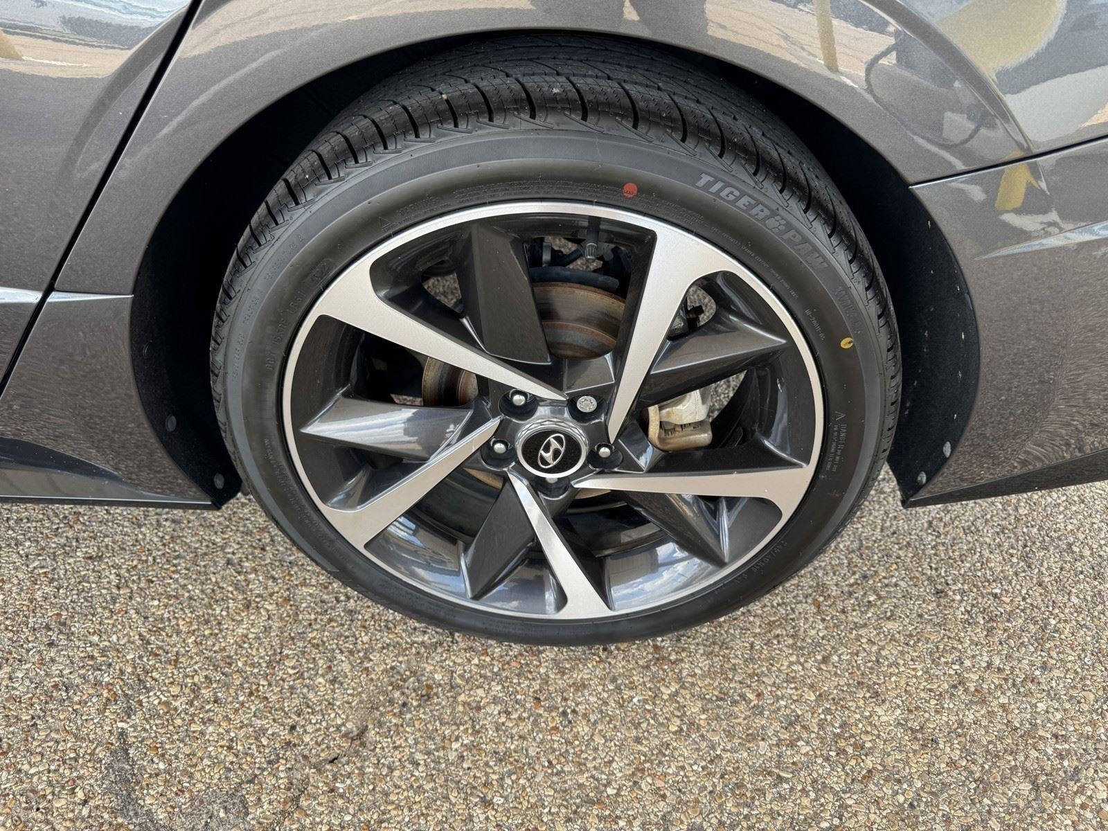 2021 Hyundai Sonata SEL Plus