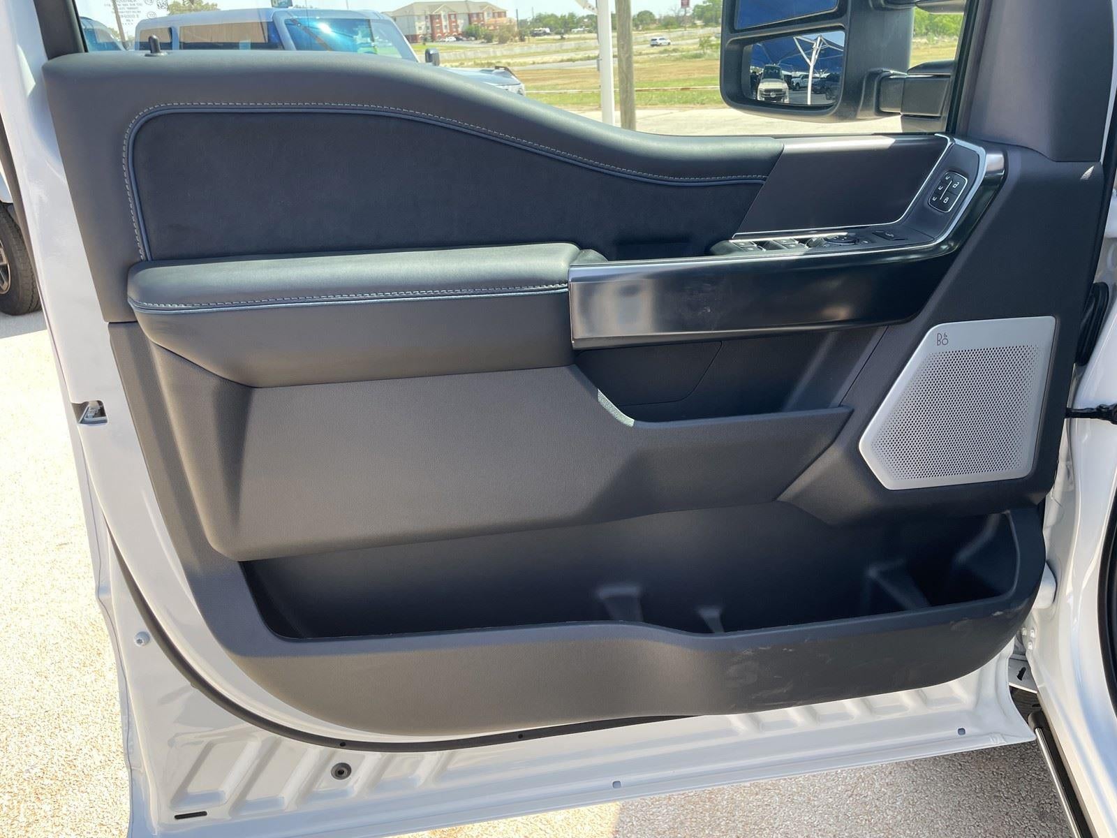 2026 Ford Super Duty F-350® Platinum®