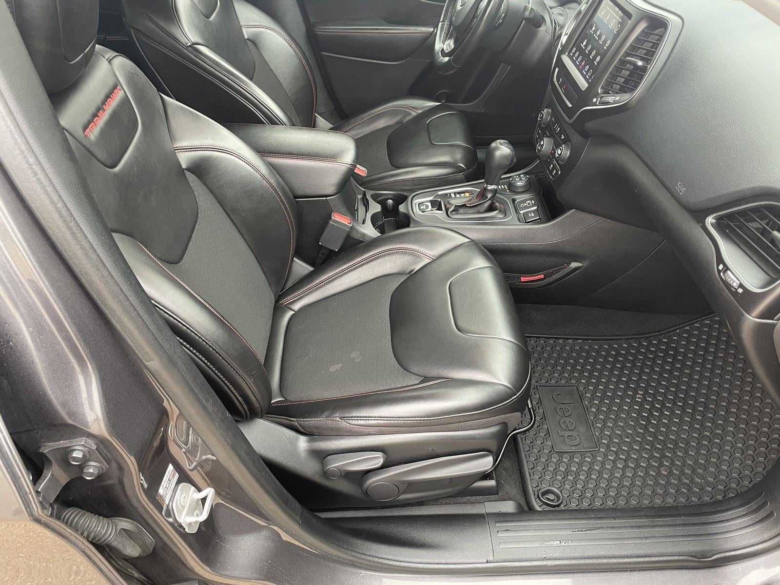 2020 Jeep Cherokee Trailhawk