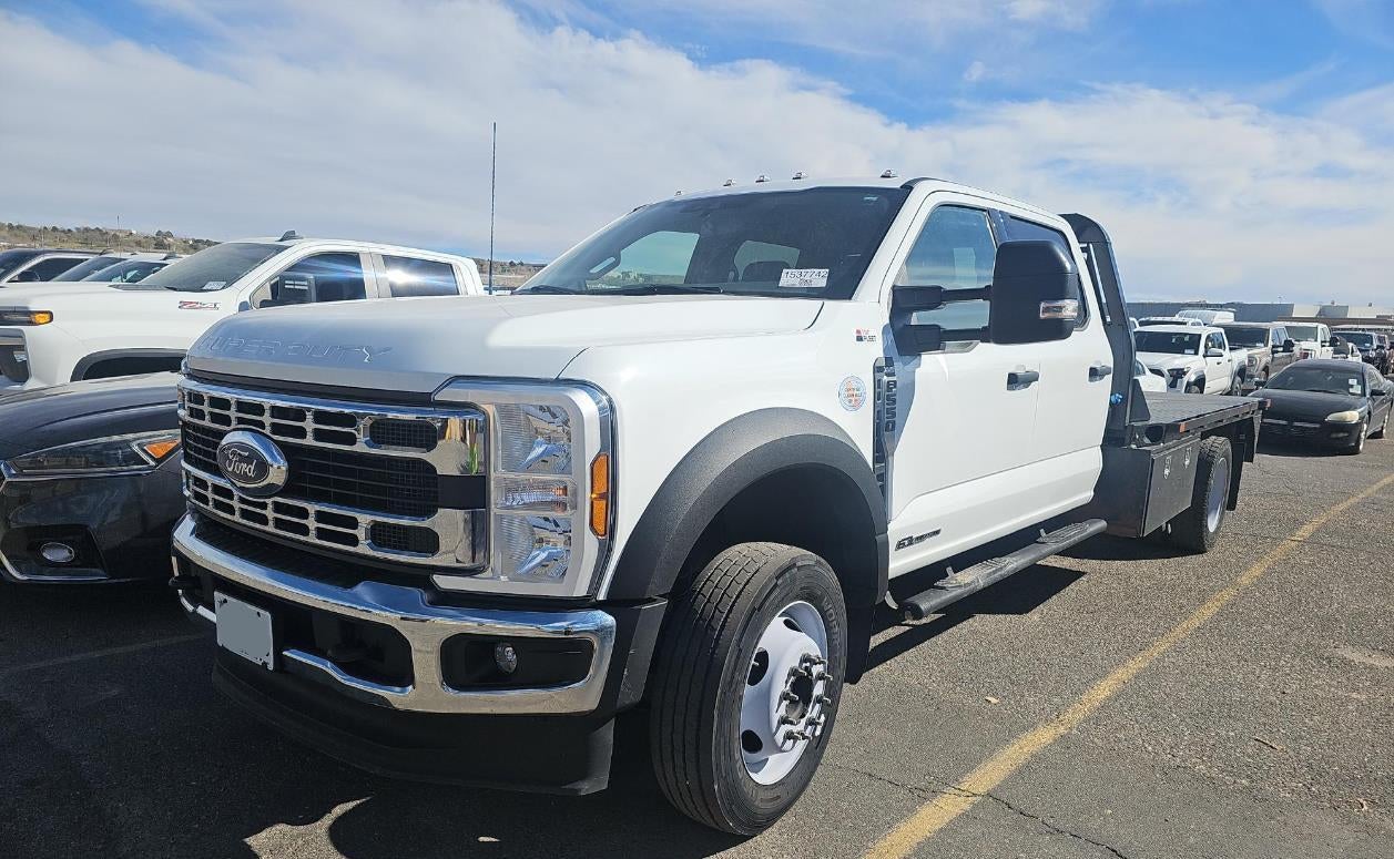 2024 Ford Super Duty F-550 DRW XLT