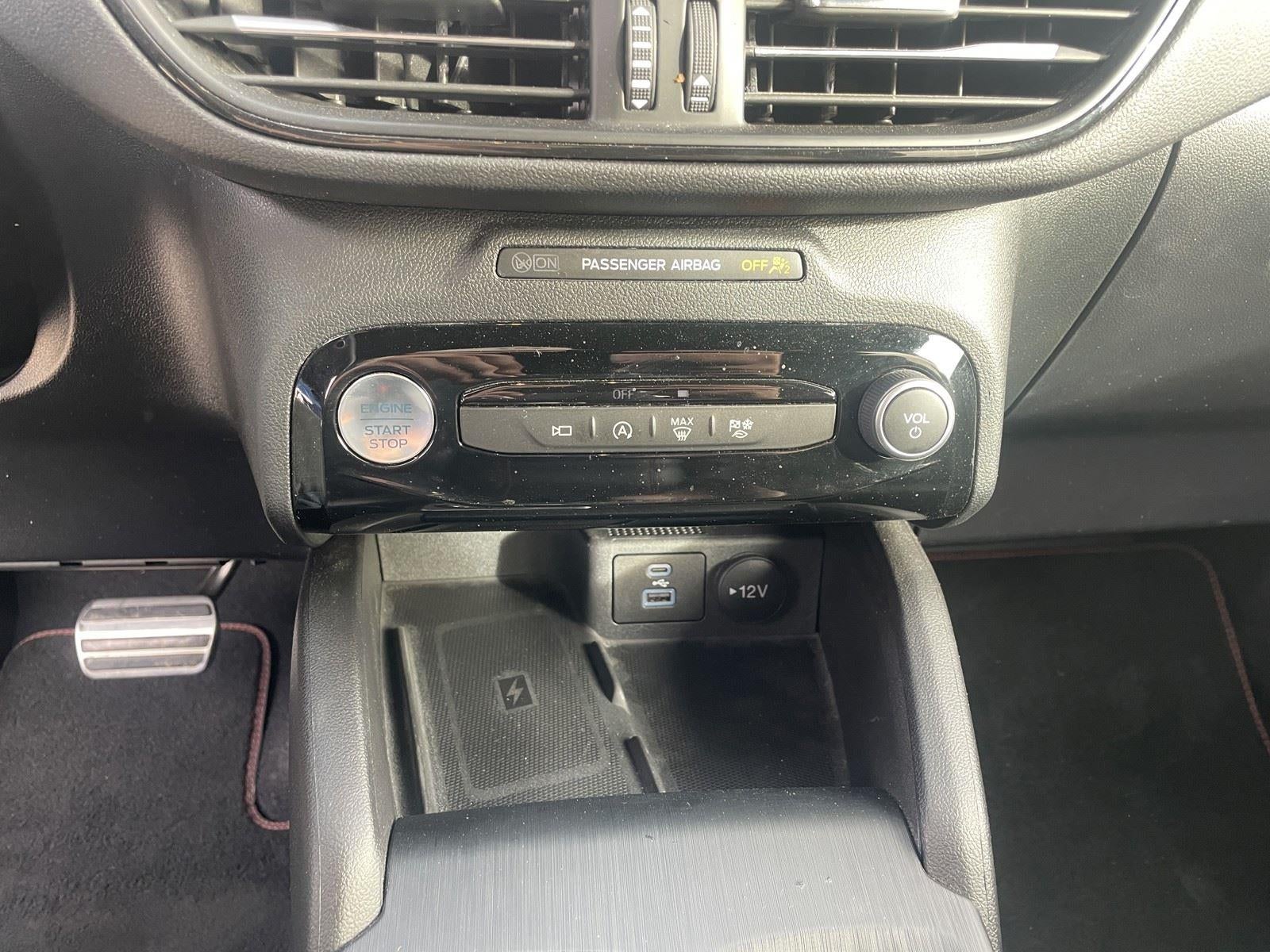 2023 Ford Escape ST-Line Select