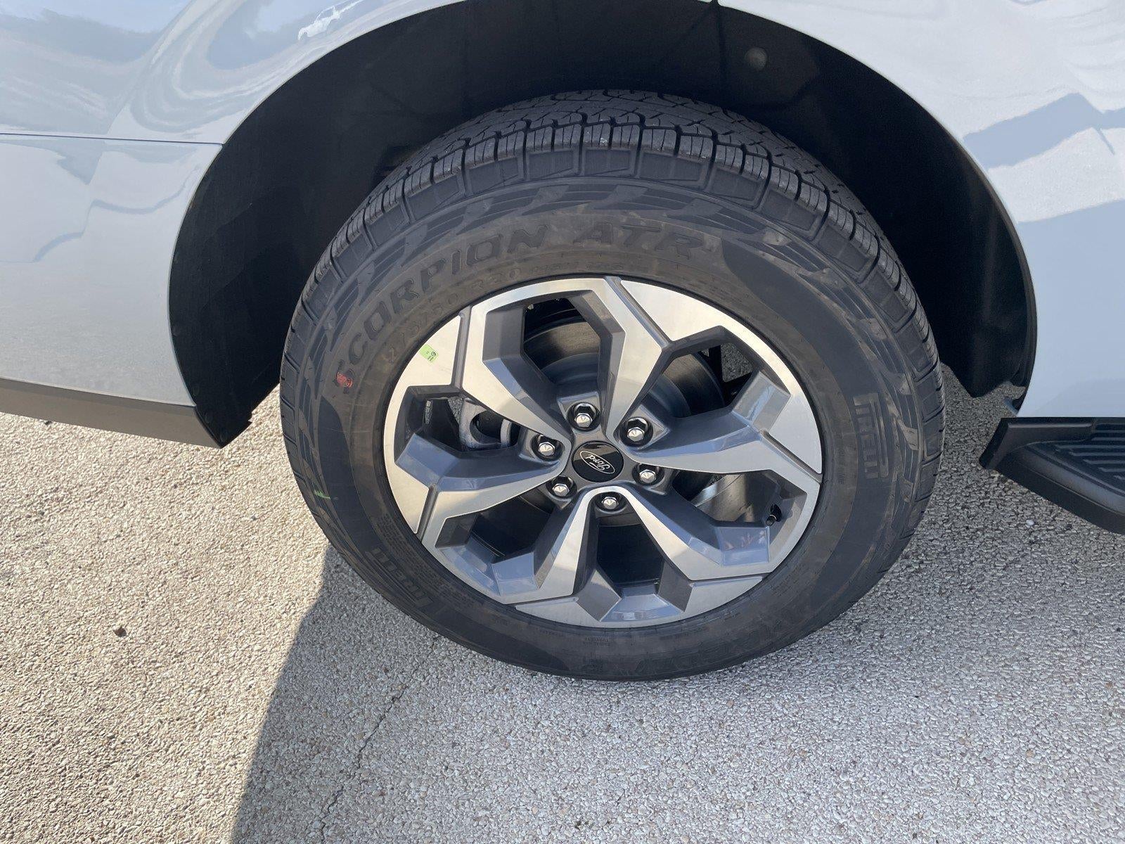 2027 Ford Expedition Active