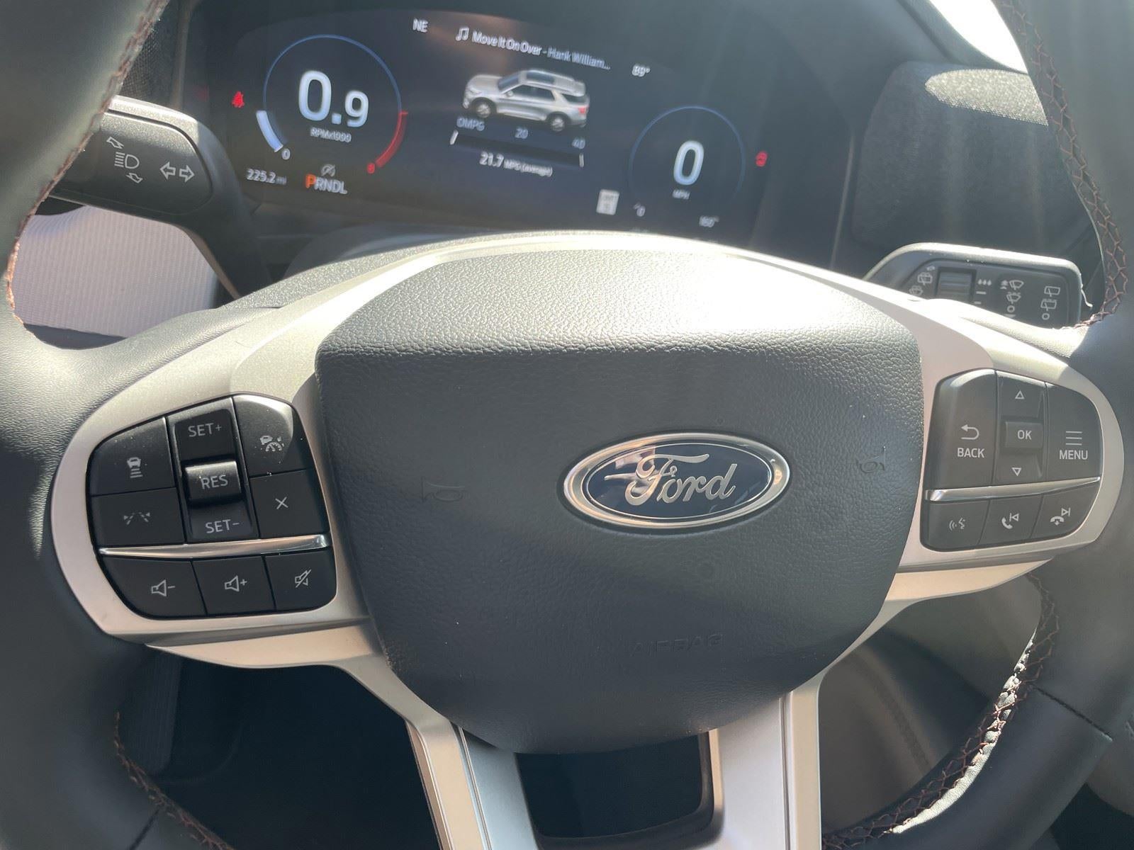 2026 Ford Explorer Active w/200A Pkg