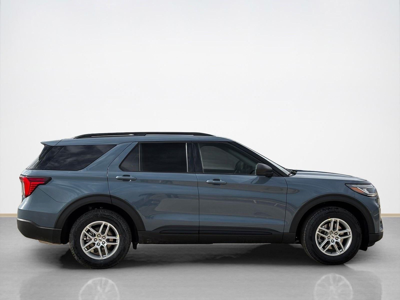 2026 Ford Explorer Active w/100A Pkg