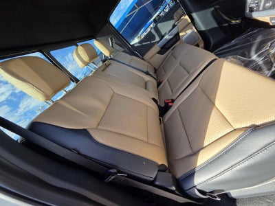 2027 Ford Super Duty F-250 SRW LARIAT