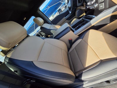2027 Ford Super Duty F-250 SRW LARIAT