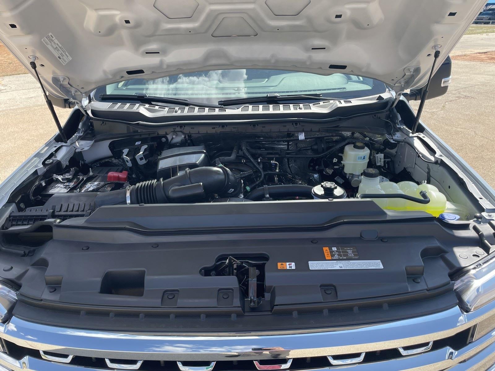 2026 Ford Super Duty F-350 SRW LARIAT