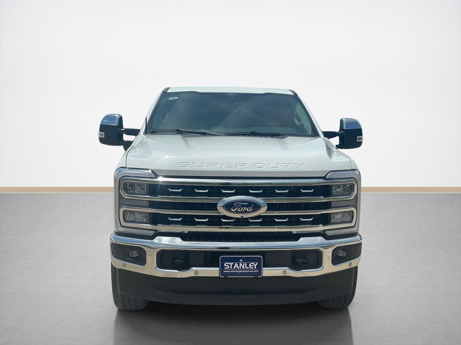 2026 Ford Super Duty F-350 SRW LARIAT