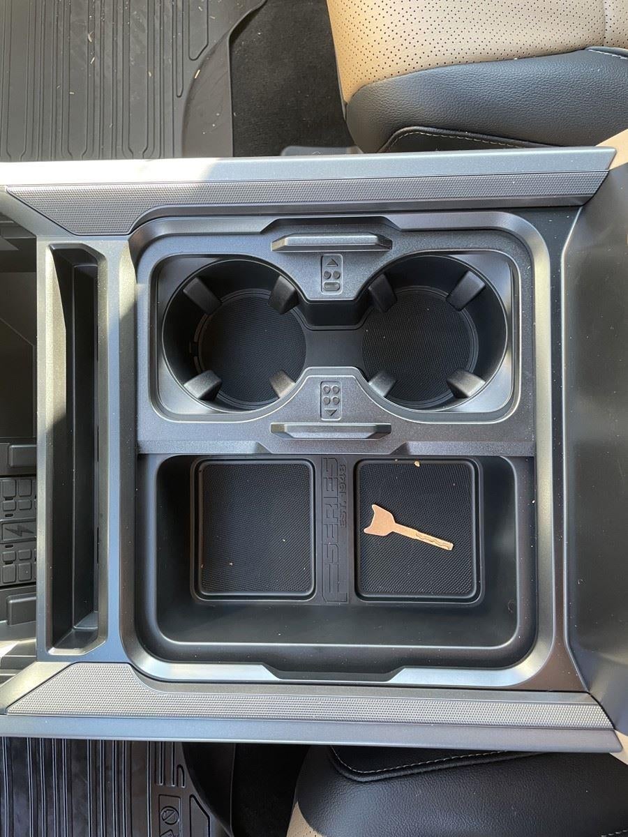 2026 Ford Super Duty F-350 SRW LARIAT