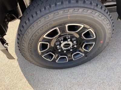 2026 Ford Super Duty F-350 SRW Platinum