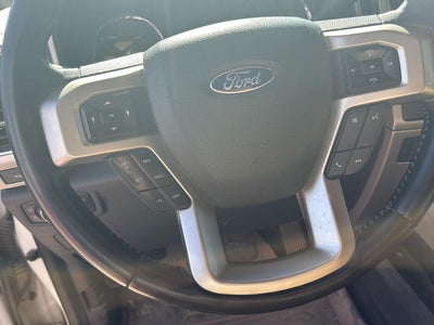 2022 Ford Super Duty F-350 SRW LARIAT
