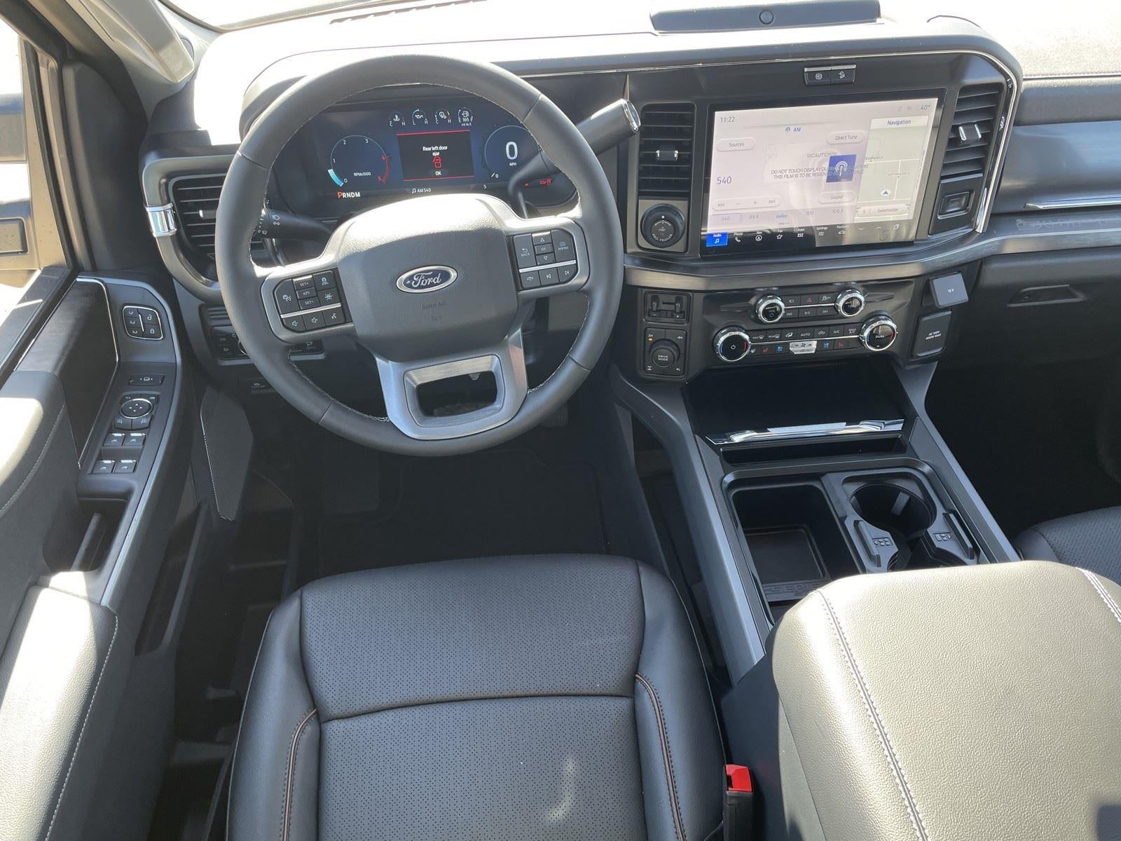 2026 Ford Super Duty F-350 SRW LARIAT