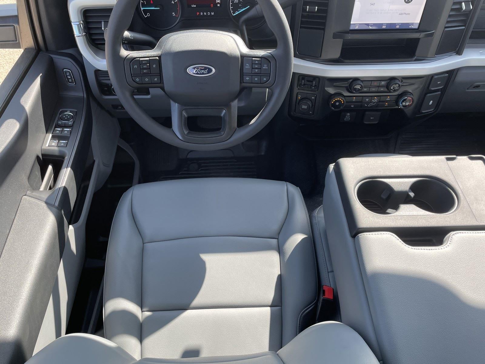 2026 Ford Super Duty F-350 SRW XL