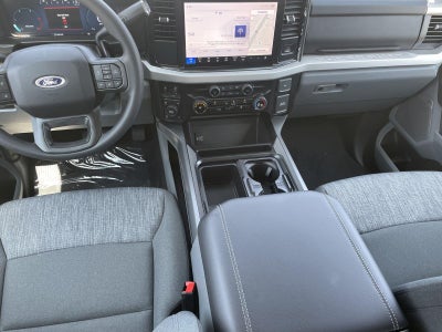 2026 Ford Super Duty F-350 SRW XLT