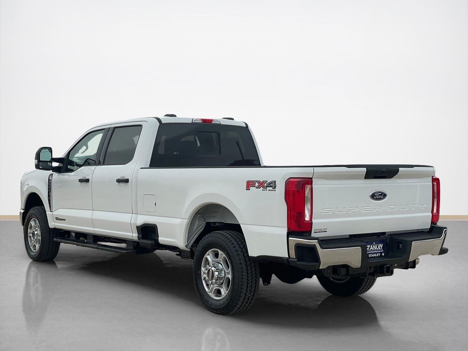 2026 Ford Super Duty F-350 SRW XLT