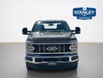 2027 Ford Super Duty F-350 DRW LARIAT