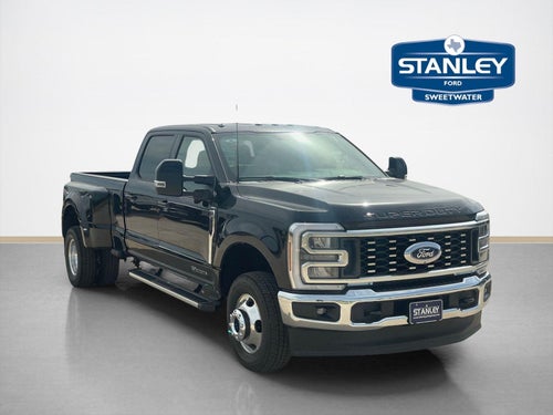 2026 Ford Super Duty F-350 DRW LARIAT