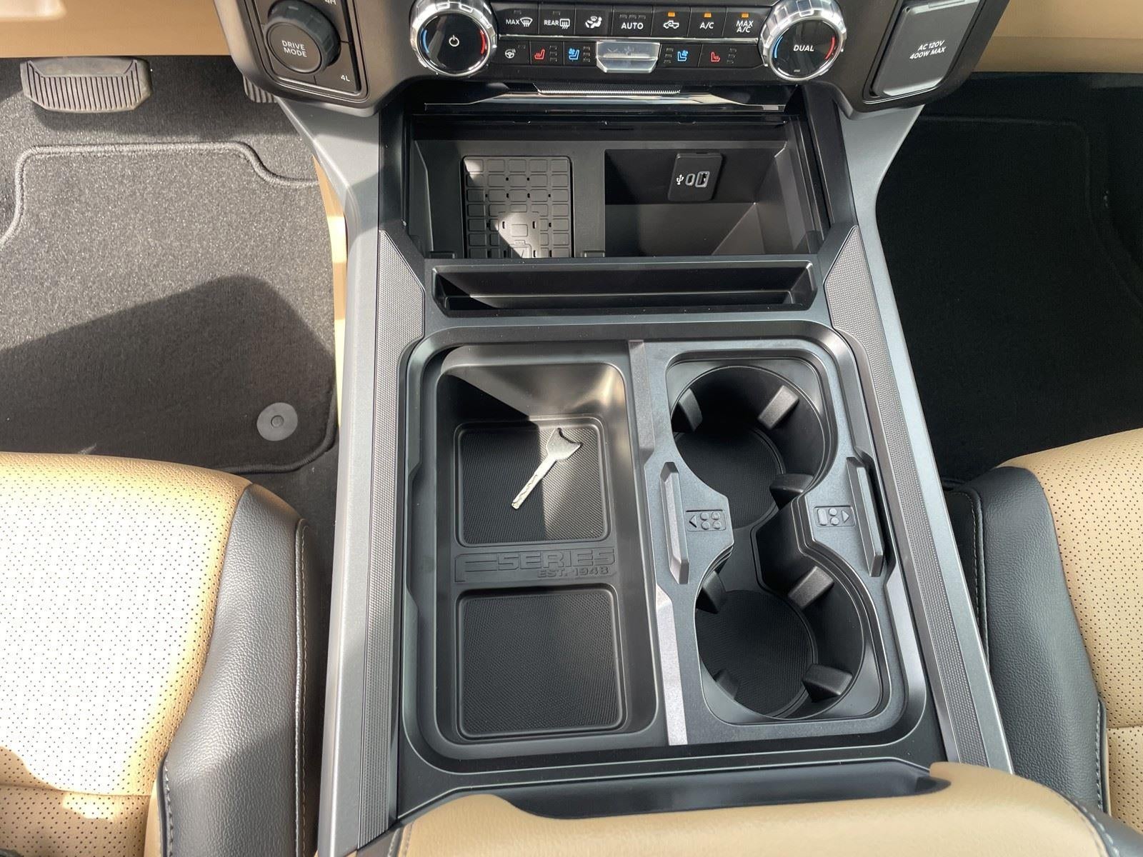2026 Ford Super Duty F-350 DRW LARIAT
