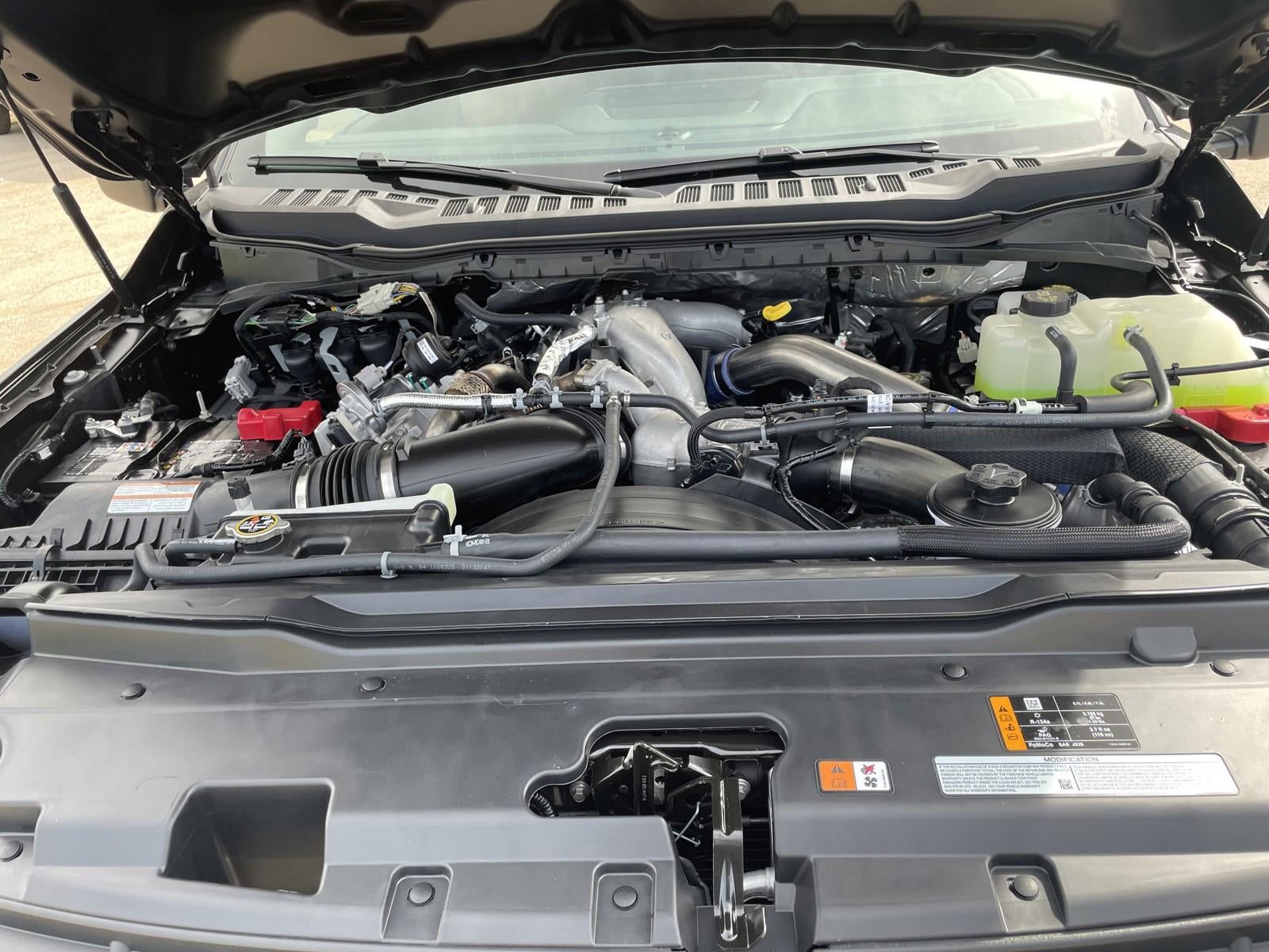 2026 Ford Super Duty F-350 DRW LARIAT