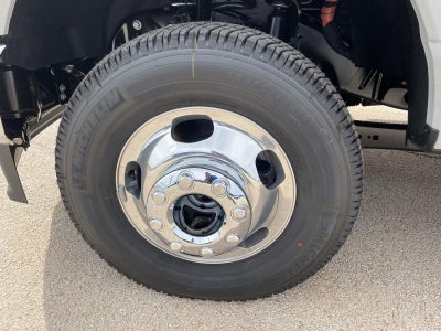 2026 Ford Super Duty F-350 DRW LARIAT
