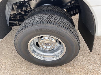 2026 Ford Super Duty F-350 DRW LARIAT