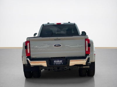 2026 Ford Super Duty F-350 DRW LARIAT