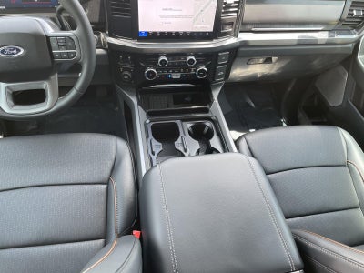 2026 Ford Super Duty F-350 DRW LARIAT