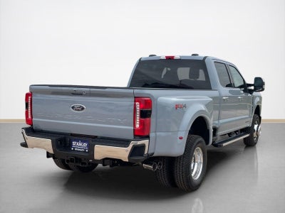2026 Ford Super Duty F-350 DRW LARIAT