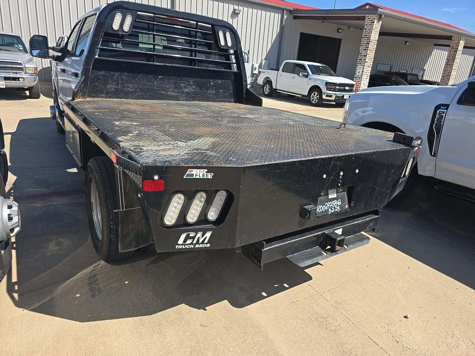 2023 Ford Super Duty F-350 DRW XLT