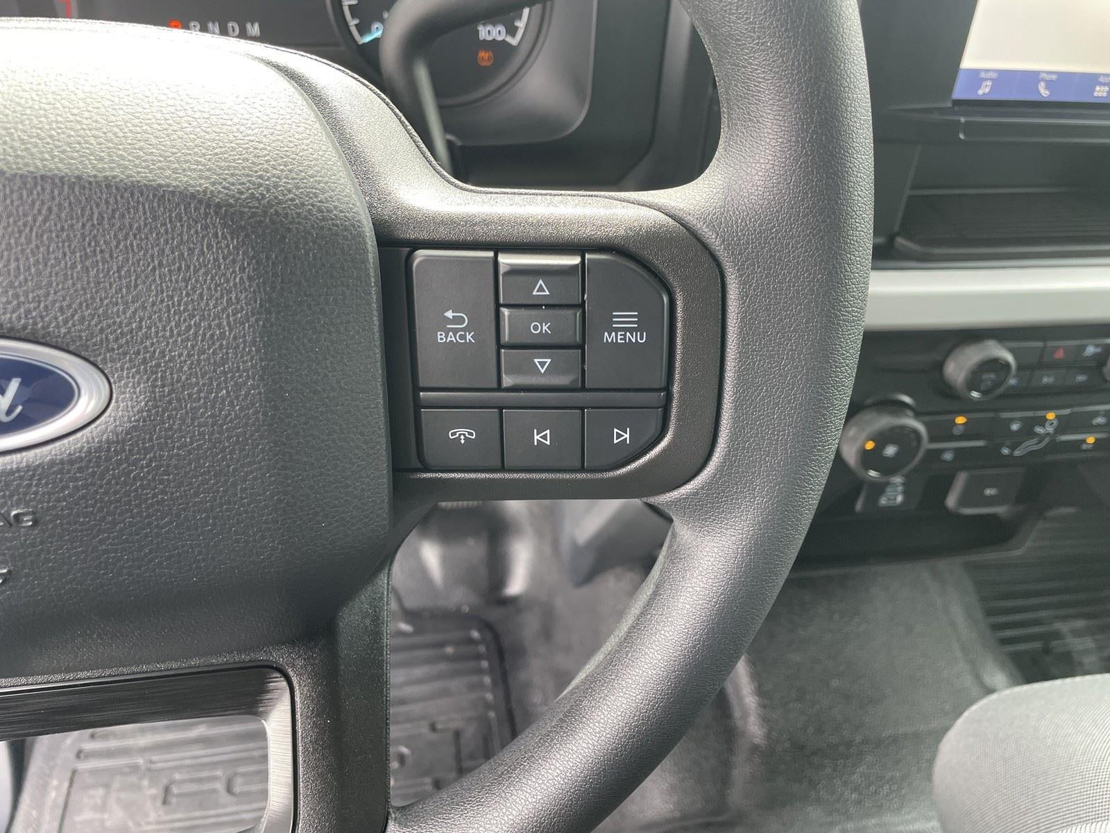 2026 Ford Super Duty F-350 DRW XL