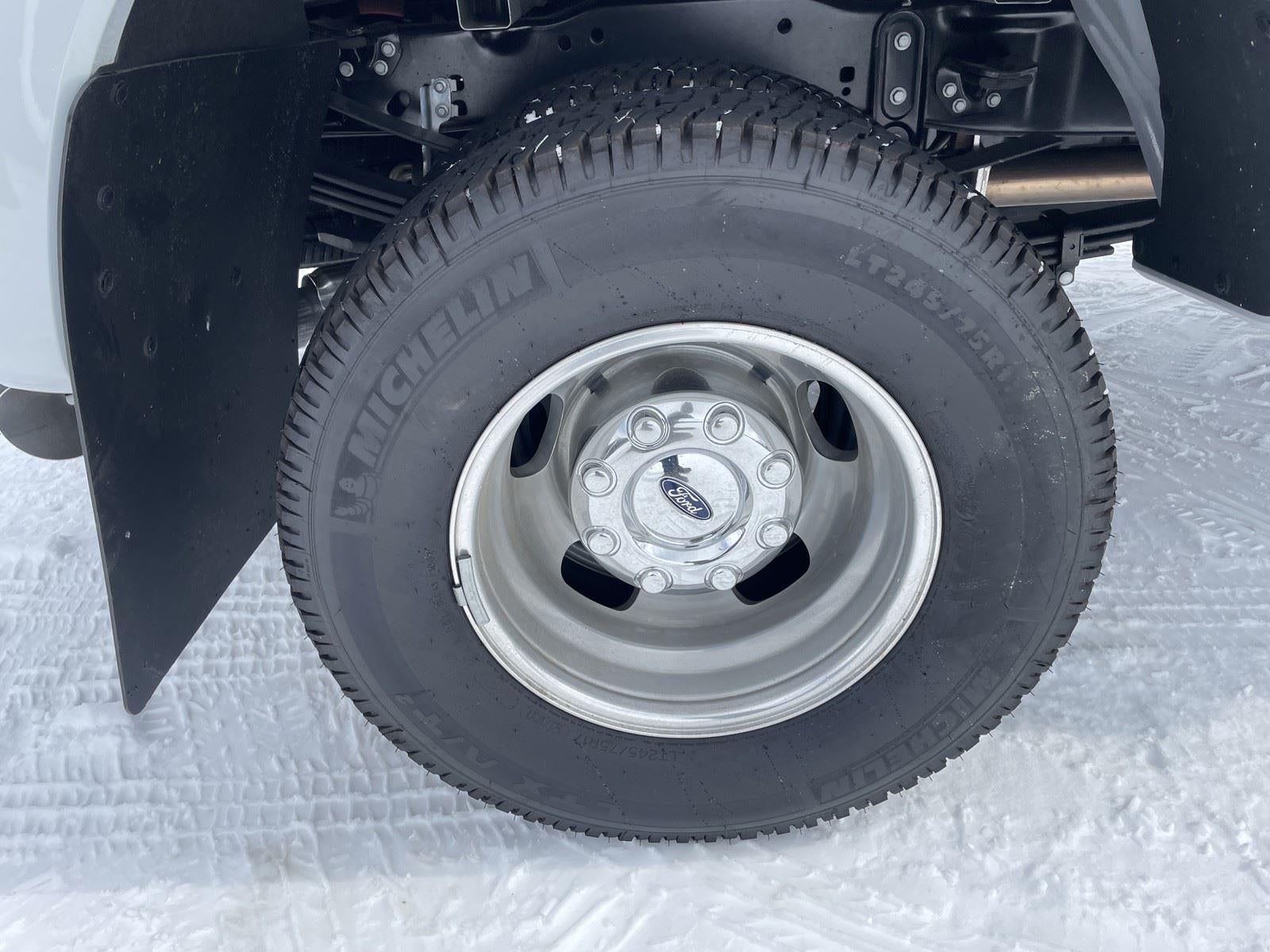 2026 Ford Super Duty F-350 DRW XL